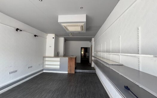 Freehold Property For Sale in Fareham | Town Centre Location | Variety of Uses